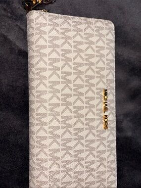 Michael Kors Cream and Gray Signature Logo Wristlet Wallet with Gold Hardware